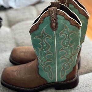 Justin Gypsy Cowboy Boots for Women Brand New
